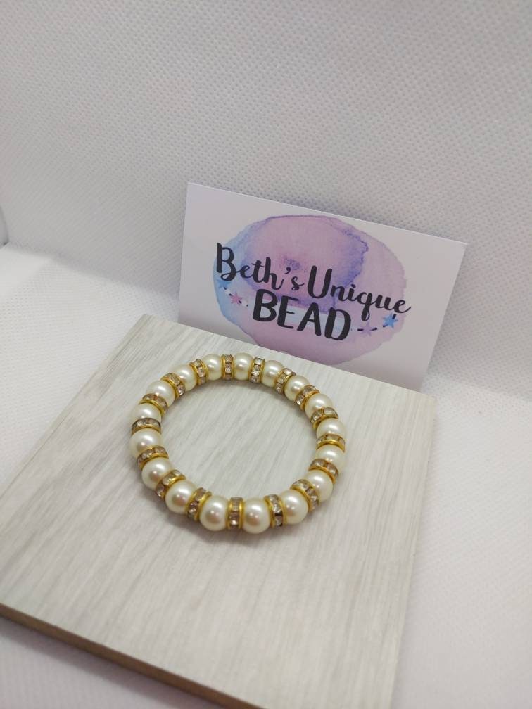pearl earrings, diamante earrings, bridal jewellery, bridal earrings,  sparkly earrings, beaded earrings, bridesmaid gift