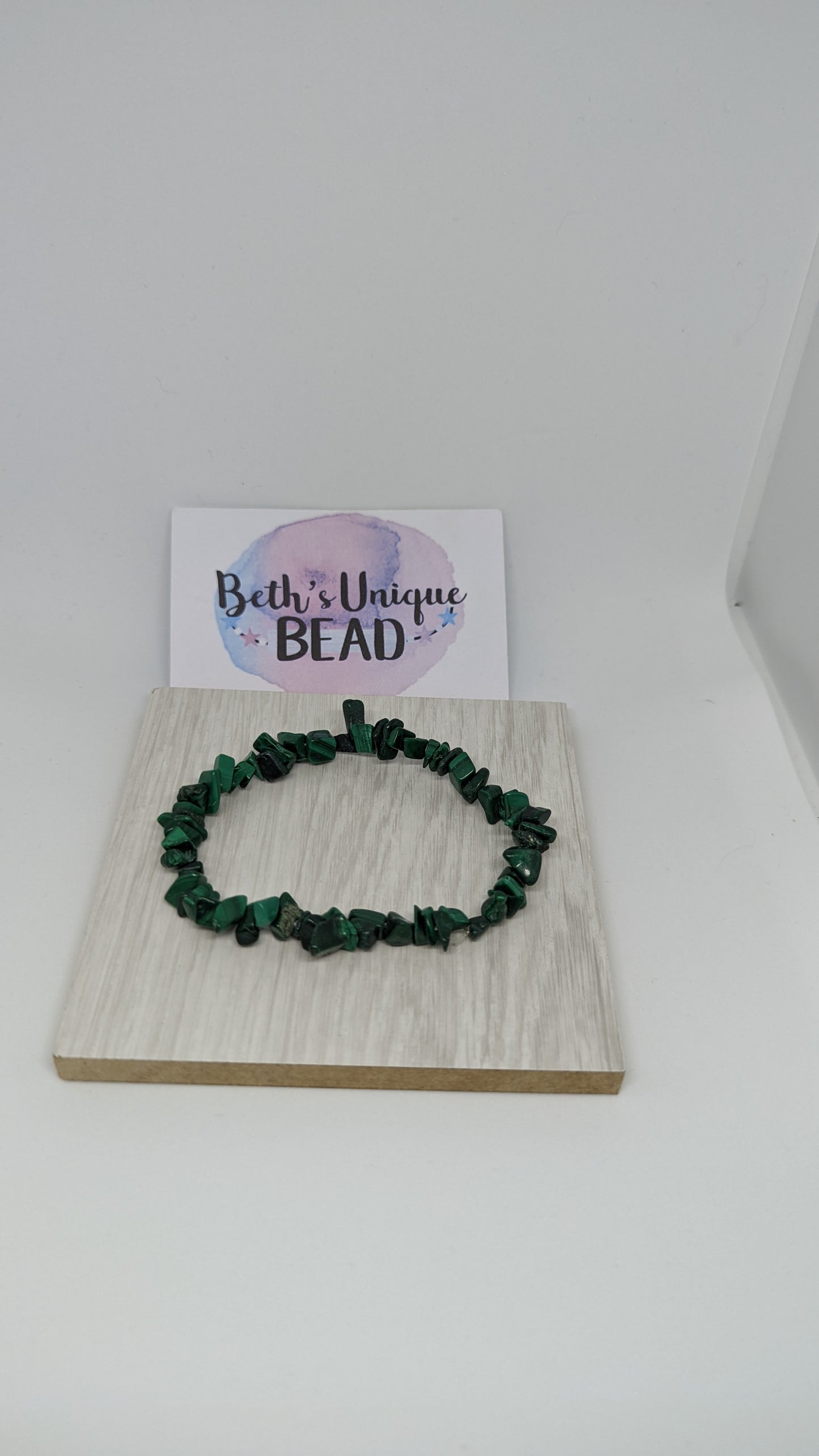 Man-made malachite, green malachite, stretch bracelet, beaded bracelet