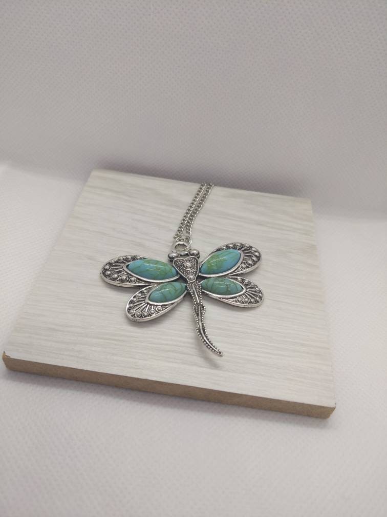 silver plated dragonfly/howlite dragonfly/dyed howlite/crystal jewellery/semi-precious gemstone insect/insect jewellery/birthday gift
