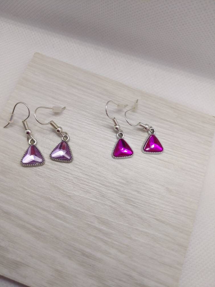 Triangle earrings/pink earrings/silver plated/red triangle/minimalist earrings/minimal jewellery/simple jewellery/lilac/yellow/green/blue