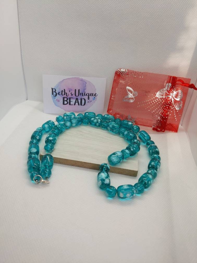 Glass jewellery/glass necklace/glass bracelet/glass earrings/beaded necklace/beaded earrings/beaded bracelet/patterned jewellery/black beads