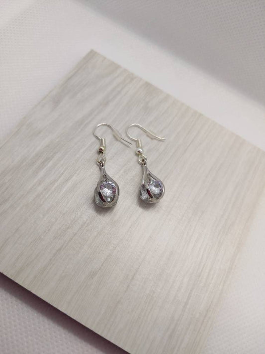 silver plated teardrop/diamante earrings/sparkly drops/gifts for her/anniversary gift/birthday gift/glitter earrings