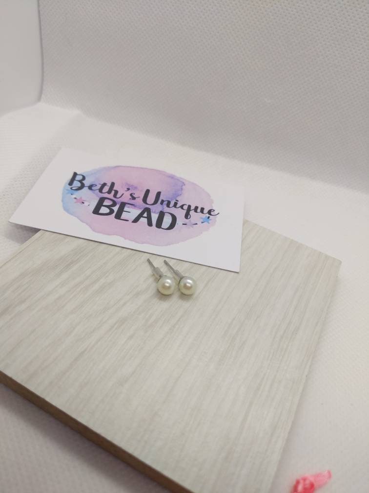 Bridal jewellery, cream studs, bridesmaid gift, bridal earrings, faux pearl studs, silver plated stud earrings, Mother of the Bride