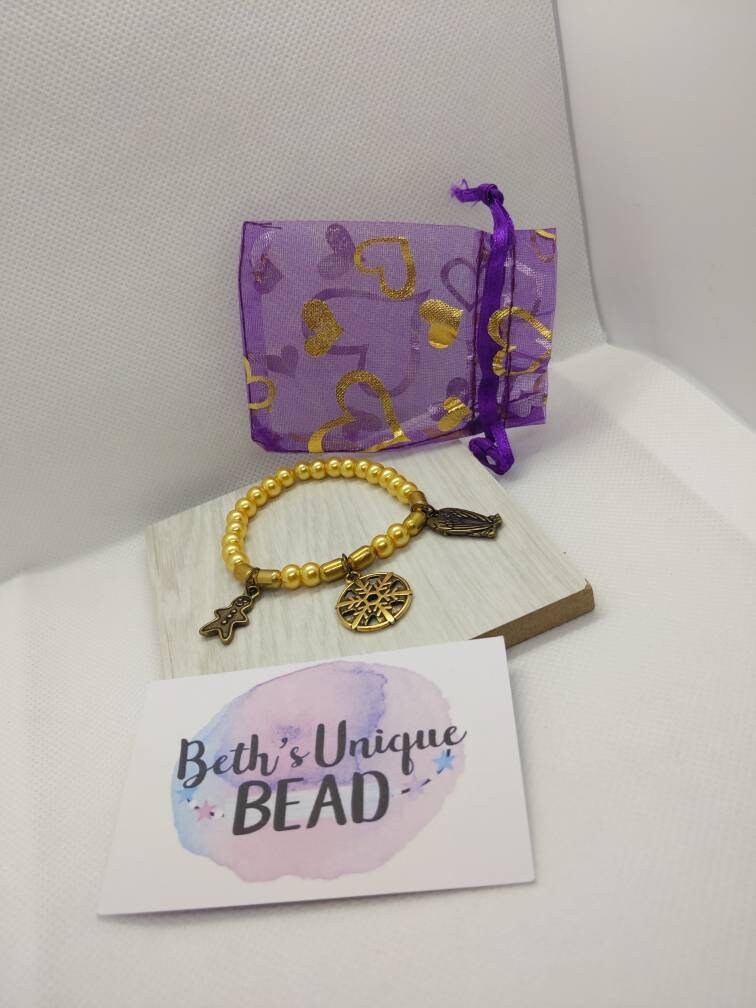 Bronze plated charm bracelet/Christmas bracelet/beaded bracelet/charm bracelet/bronze plated bracelet/copper plated bracelet/gingerbread