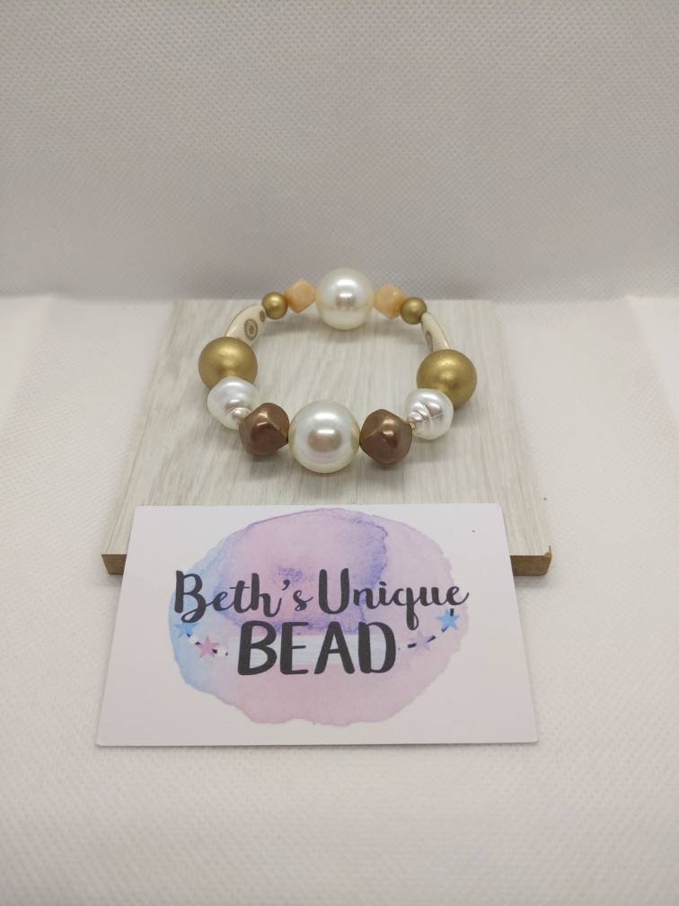 beaded bracelet/chunky bracelet/brown bracelet/white bracelet/plastic bead/plastic bracelet/chunky beaded bracelet/expandable bracelet