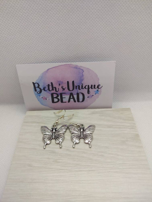 silver butterfly earrings/butterfly earrings/insect earrings/animal earrings/silver plated butterfly/silver insect earrings