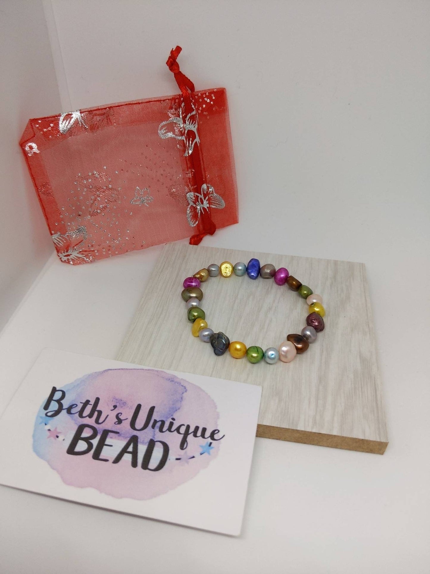 Freshwater pearls, multicolour bracelet, pearl bracelet, colourful earrings